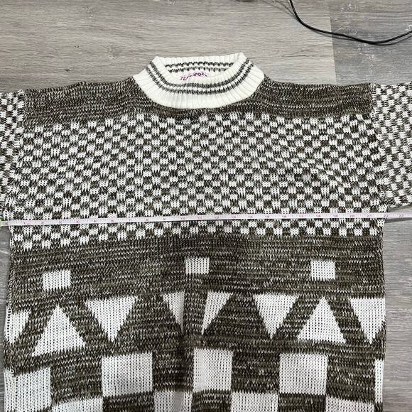 Clifton Place Knits Made in USA Vintage Sweater - Picture 7 of 7